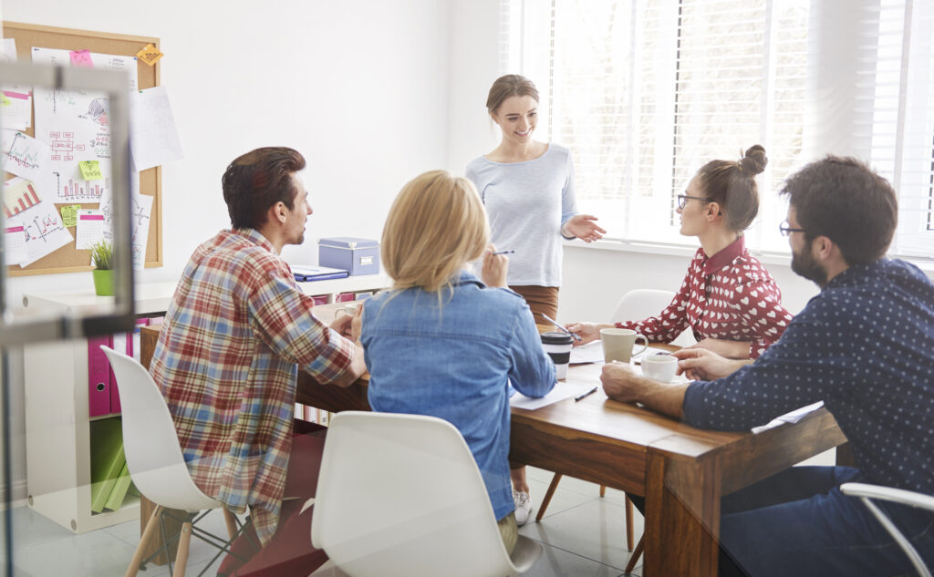 coaching-para-lideres-clima-laboral-rotacion-estres