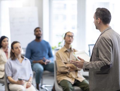 medium-shot-colleagues-learning